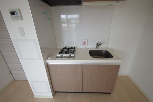 同マンション別部屋写真です。