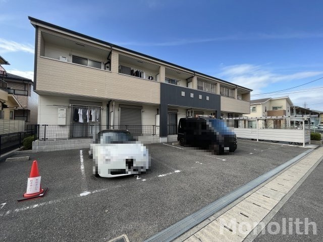 フジパレス葛の葉の駐車場