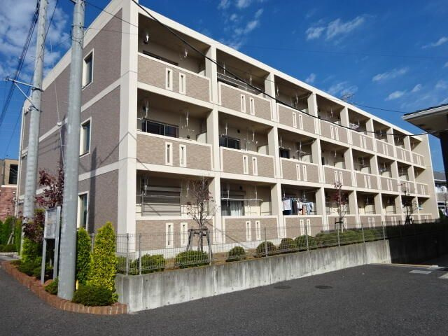 グラン　エリアールの外観