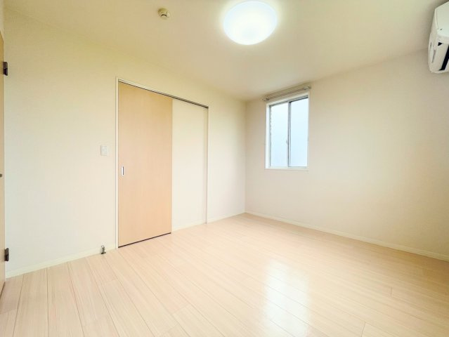 アムールＡの洋室