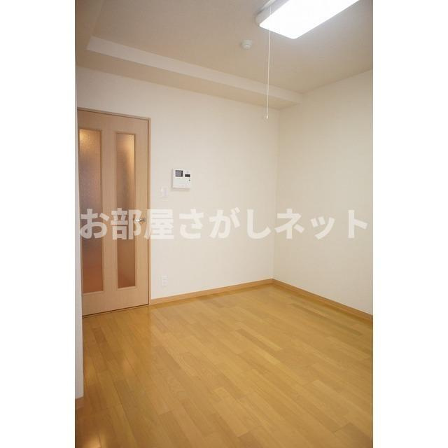 セレーノ品川【おとり物件なし】#学生・社会人にオススメ！初期費用分割払いOK！の居間・リビング
