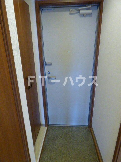 ドエル宇田川の玄関