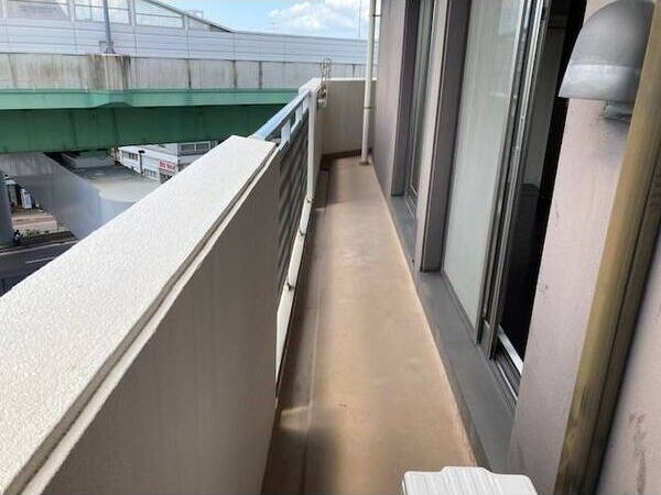 アマーレ東海通のバルコニー