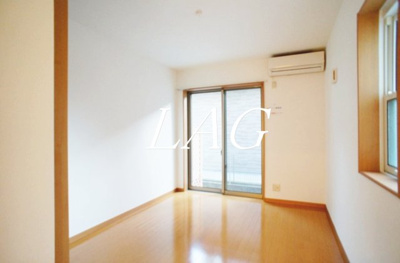 【居間・リビング】 | ロレーヌ | 洋室のお部屋です。