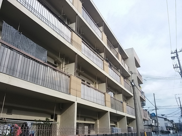 ヴィラ本山の地図