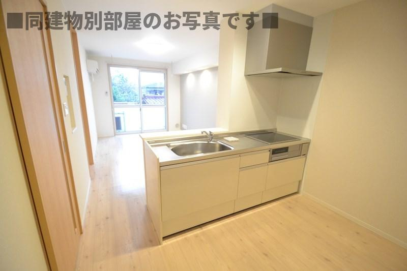 福生市大字熊川のアパートのキッチン