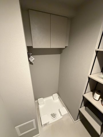 渋谷区代々木１丁目の中古マンションのランドリースペース