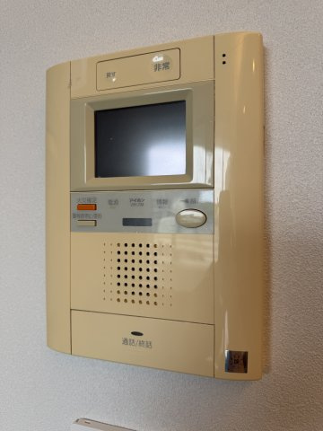 渋谷区代々木１丁目の中古マンションの防犯設備|TVモニター付インターフォン