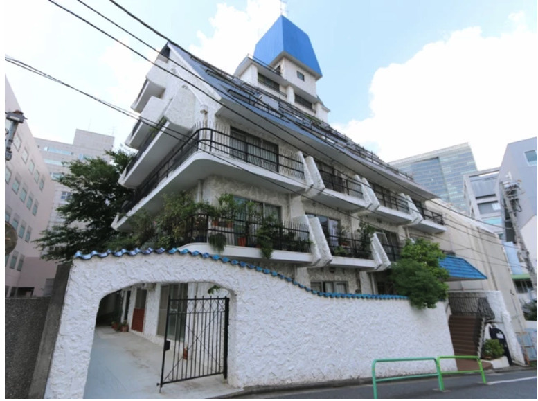 ★仲介手数料無料★秀和富士見町レジデンス（文教エリアに立地する、秀和ヴィンテージ物件）の外観