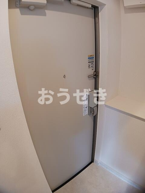 メゾン　リッシュの玄関
