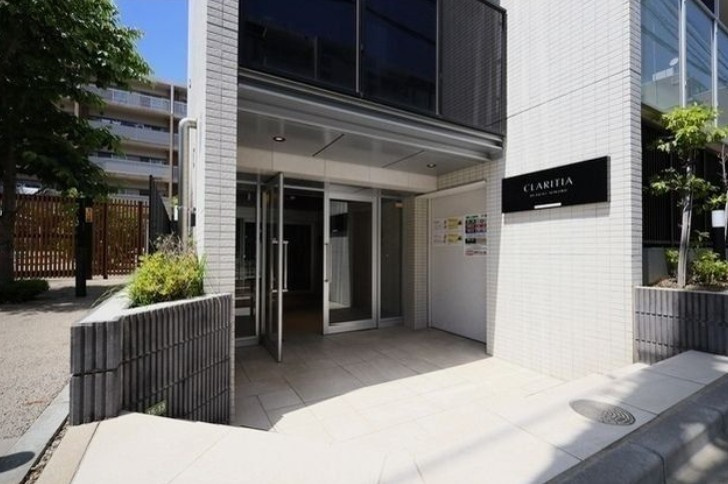 文京区千石３丁目の賃貸マンションのエントランス