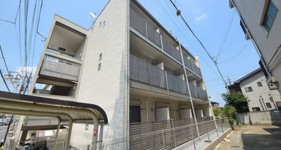 クレイノグラマットの外観