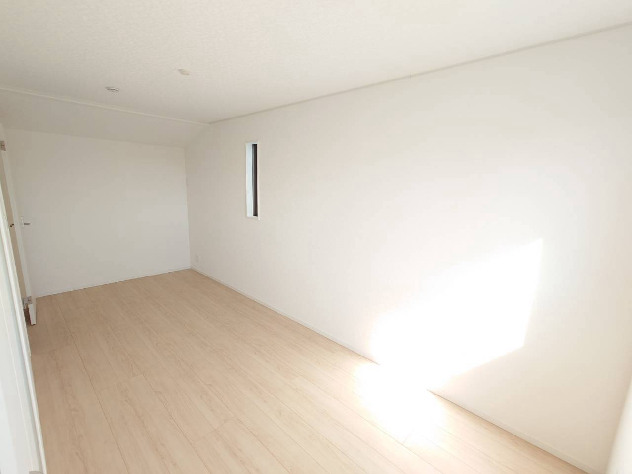 ♥♥糸満市照屋第3－1号棟（全4棟）の洋室|現地撮影2026.9月