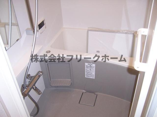 武蔵野市境１丁目の賃貸マンションの浴室