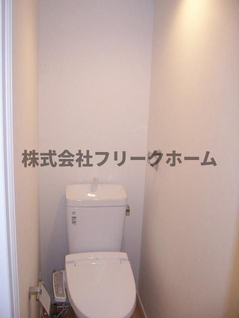 武蔵野市境１丁目の賃貸マンションのトイレ