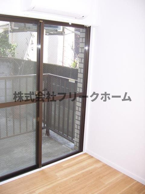 武蔵野市境１丁目の賃貸マンションの寝室