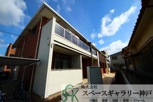 グレースNEO壱番館Bの外観