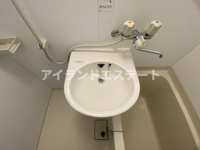 グルクスハイムⅡ　駅近　バストイレ別　オートロックの洗面所