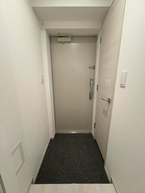 ＧＥＮＯＶＩＡ谷塚の玄関