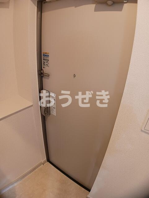 メゾン　リッシュの玄関