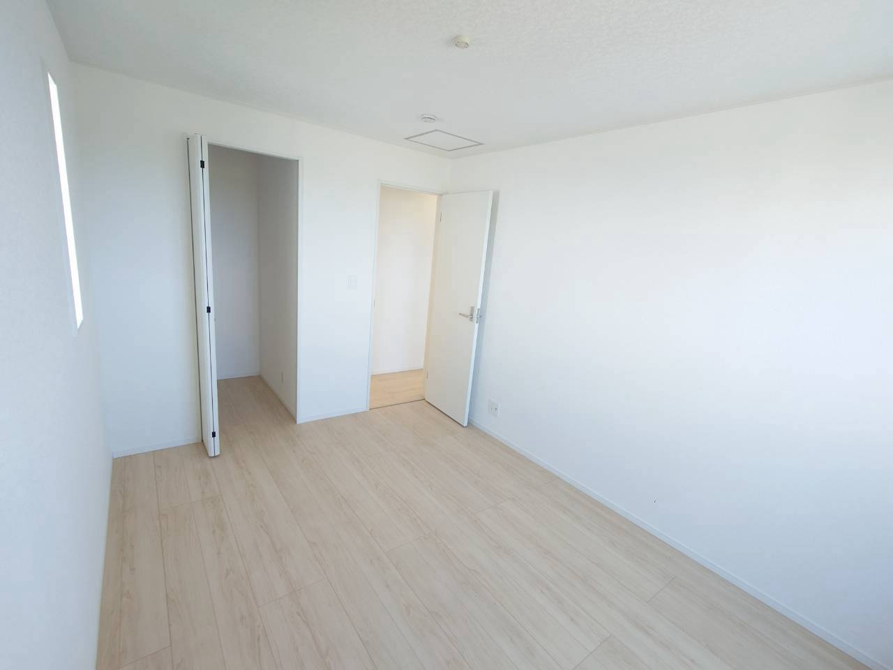 ♥♥糸満市照屋第3－2号棟（全4棟）の洋室|現地撮影2026.9月
