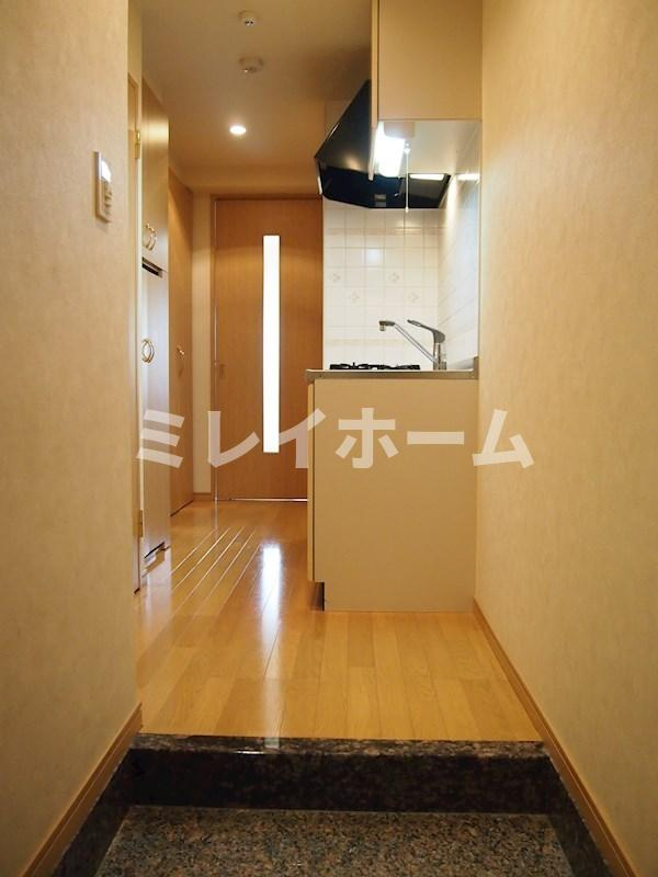 ルーブル蒲田弐番館の玄関