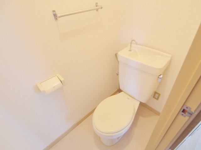 アーバンうえの第一ビルのトイレ