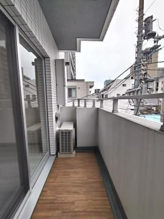 エスジーコート元浅草のバルコニー