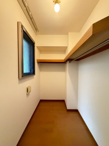 名次町ロジュマンの収納