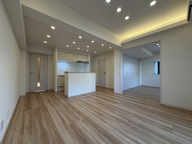 新宿区四谷４丁目の中古マンション