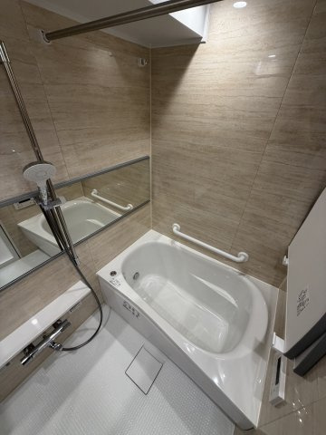 新宿区四谷４丁目の中古マンションの浴室