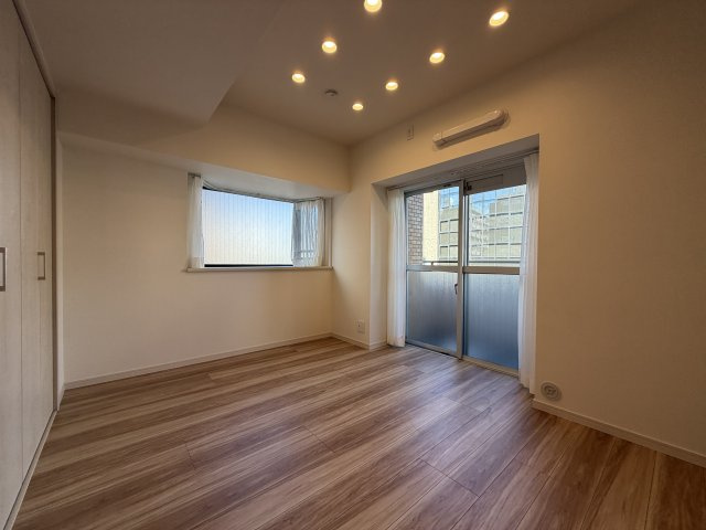 新宿区四谷４丁目の中古マンションの洋室|（約6.0帖）