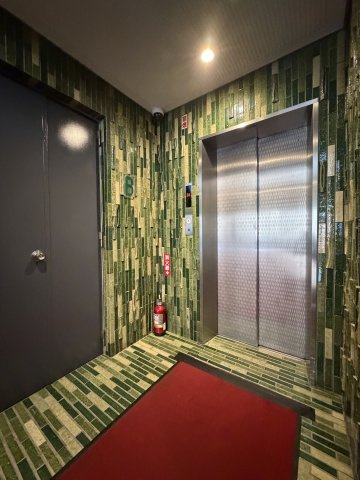 新宿区四谷４丁目の中古マンションのその他共用部分|エレベーター