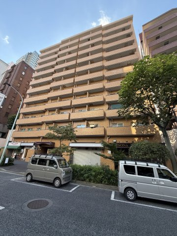 新宿区四谷４丁目の中古マンションの外観