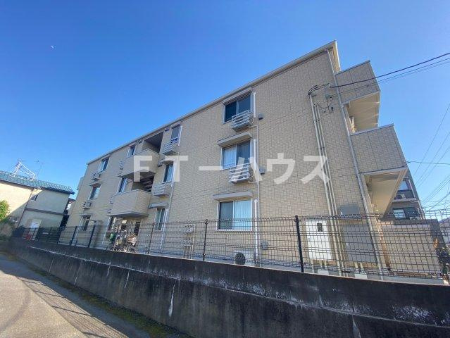 アイン・ピークスの外観
