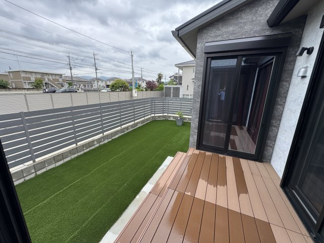 -三丁目不動産-　深谷市小前田　注文住宅の庭|ウッドデッキ