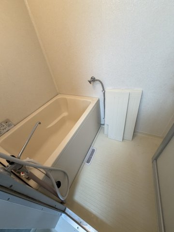 世田谷区奥沢６丁目のアパートの浴室