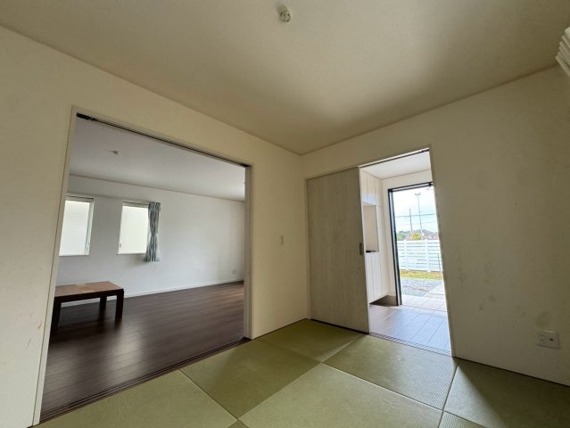 -三丁目不動産-　羽生市南羽生2丁目　令和3年築の和室|和室です