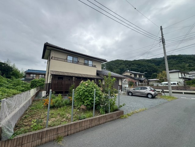 -三丁目不動産-　秩父市黒谷　東南角地の前面道路含む現地写真|前面道路含む現地写真です