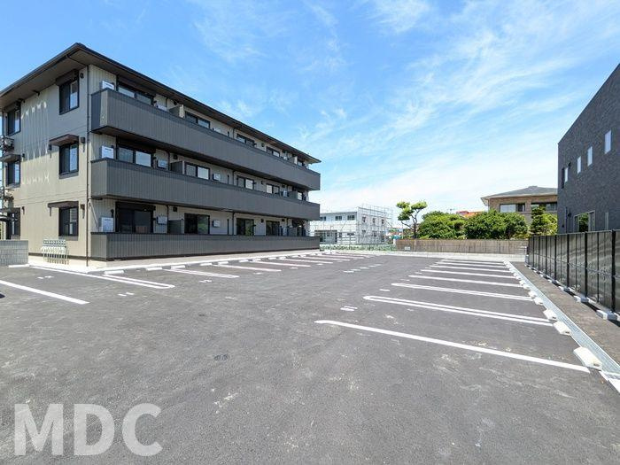 フィオーレガーデン北田宮　Aの駐車場