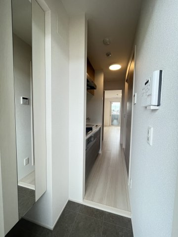 【玄関】ルミナス大和町