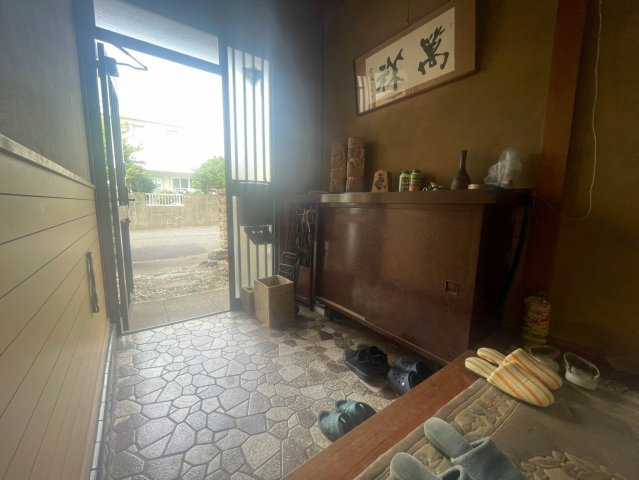 銚子市陣屋町　中古戸建の玄関|きれいな玄関です