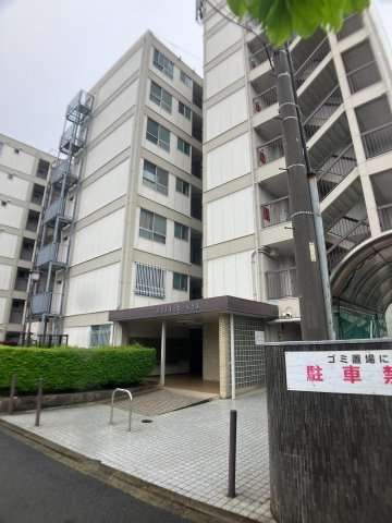 小金原第５コーポラスの外観|松戸市小金原2丁目に建つ、地上7階建てのマンションです
