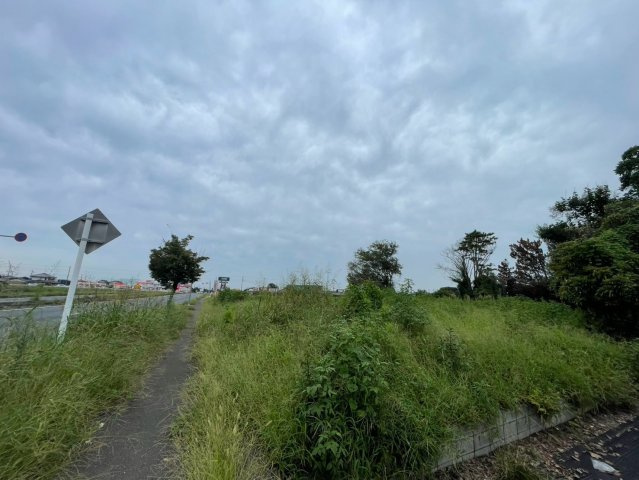 -三丁目不動産-　深谷市長在家　国道沿の前面道路含む現地写真
