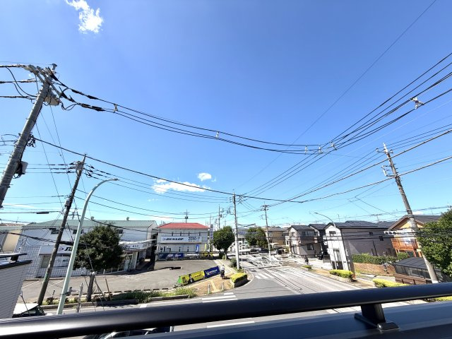 越谷市花田６丁目A号棟　新築戸建の展望|澄み切った空を一望できる見晴らしの良さ。毎朝バルコニーに出て深呼吸したくなるロケーションです。