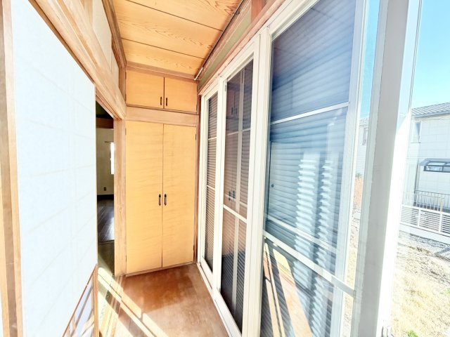 和良比戸建の玄関|落ち着いた玄関です