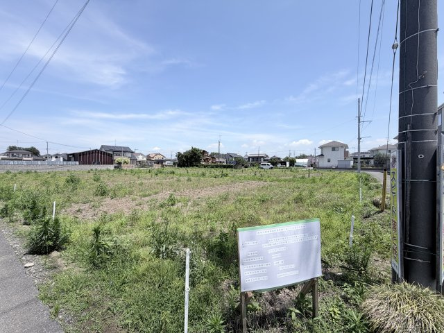 ワイウッドコート鴻巣市屈巣第5期【建築条件付き売地】