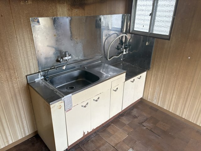 山武市横田のキッチン|コンパクトなキッチンで掃除もラクラク
