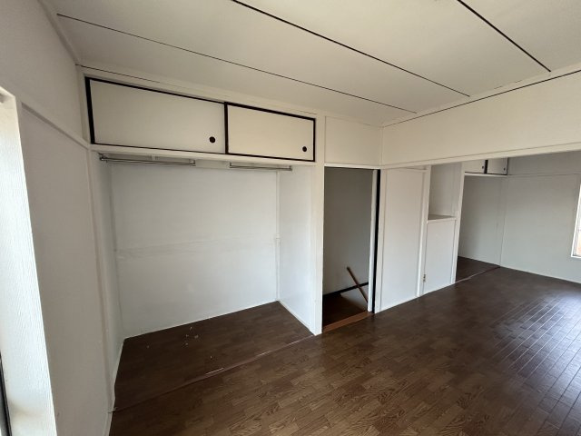 千葉県柏市花野井　中古テラスハウスの洋室|洋室です