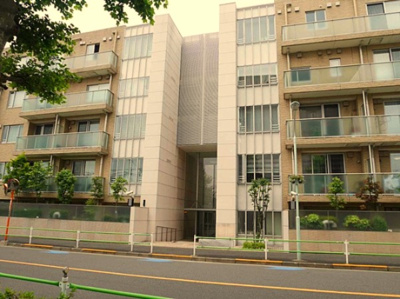 【外観】 | クラッシィハウス高輪 | 地下１階地上５階建の低層のマンションです。